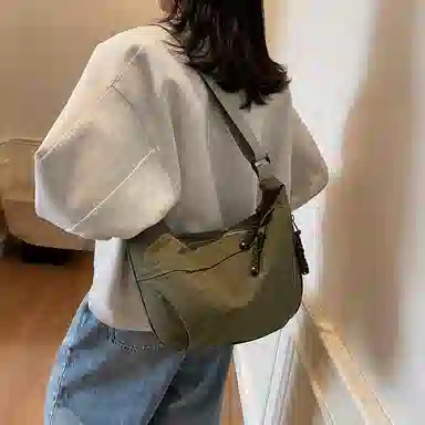 雅鹿 日系纯色时尚上课通勤简约百搭运动 布 单肩斜挎包 男女同款情侣款 多色