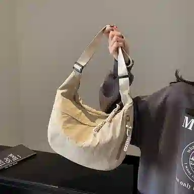 雅鹿 日系纯色时尚上课通勤简约百搭运动 布 单肩斜挎包 男女同款情侣款 多色