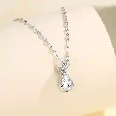 999