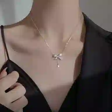 990