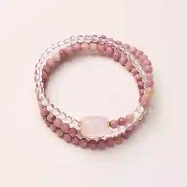 金戟 貔貅叠梦 新中式国潮轻奢粉晶貔貅红纹石简约小众净化磁场水逆退散爱情事业学业顺利上岸时尚百搭三圈叠戴天然 粉水晶 手串 女款