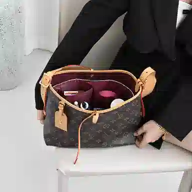 ROSEDAWN LV carryall