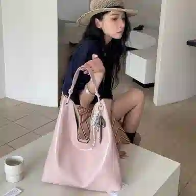 ROSEDAWN Hobo PU