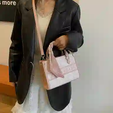 ROSEDAWN tote PU