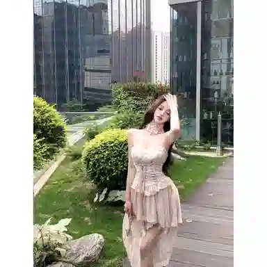 哒头下雨不愁 纯色拼接合身高腰薄款无袖连衣裙 女款