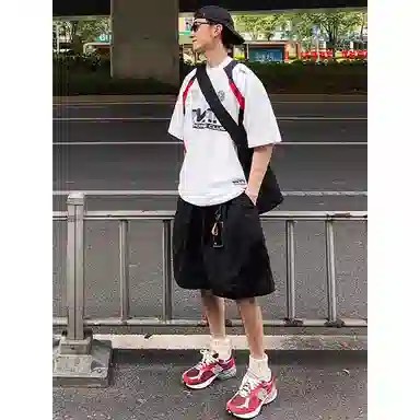 黑马漫画 外穿美式潮牌简约户外运动宽松直筒裤子美式潮牌潮流百搭中裤薄款速干五分裤休闲短裤 男女同款