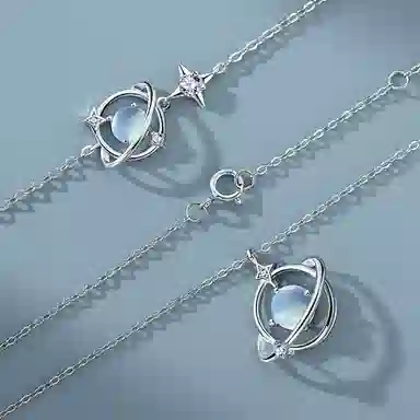 佐卡伊 环绕星球 温柔简约小众设计 轻奢百搭甜美浪漫 梦幻星球锁骨链#好运 琉璃 项链 女款