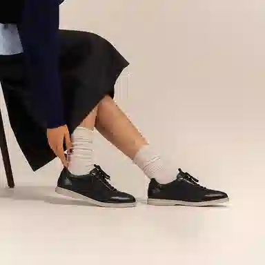 MARLINGEVANS x THOM WILLS