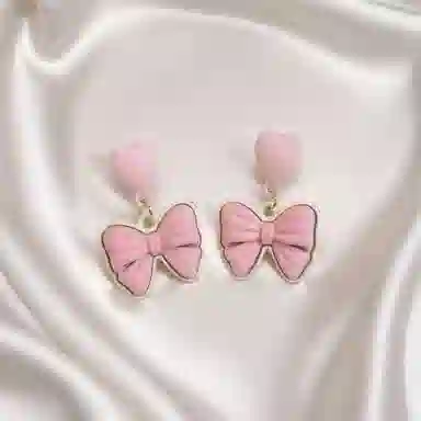彤彤兔 粉色花朵多巴胺耳环可爱时尚耳坠耳饰 树脂 耳钉 女款