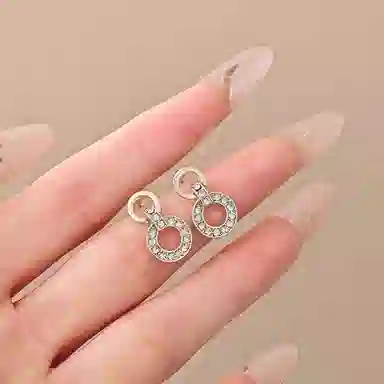 彤彤兔 韩系简约小巧金属感镶钻圆圈耳环时尚几何小众气质高级耳饰女 合金 耳钉 女款