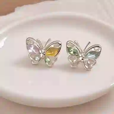 彤彤兔 彩色蝴蝶耳环女潮轻奢小众设计感耳饰#好运 合金树脂 耳钉 女款