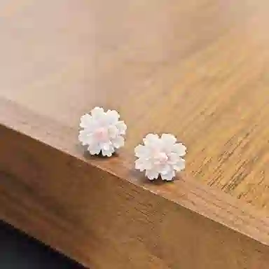 彤彤兔 百搭韩版山茶花耳环气质小巧甜美精致花朵耳饰 树脂 耳钉 女款