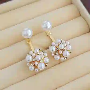 彤彤兔 时尚轻奢小众微镶钻花球耳环两戴式设计感耳饰女 合金树脂 耳钉 女款