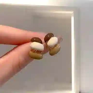 彤彤兔 复古港风小众设计撞色耳饰品轻奢高级感时尚 合金 耳钉 女款