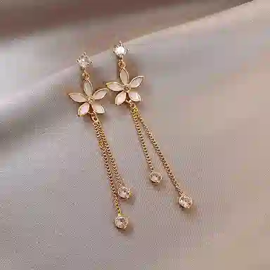 彤彤兔 韩系小雏菊耳坠女小众设计感潮流气质花朵流苏耳饰品 合金 耳环 女款