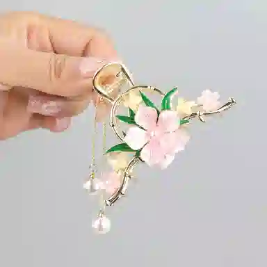 彤彤兔 粉色花朵流苏古风发饰时尚鲨鱼夹高级感小半扎发后脑勺 锌合金 发夹 女款