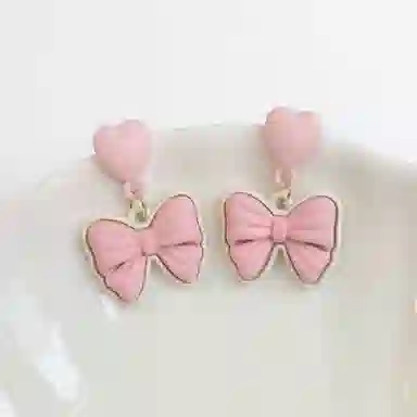 彤彤兔 粉色花朵多巴胺耳环可爱时尚耳坠耳饰 树脂 耳钉 女款