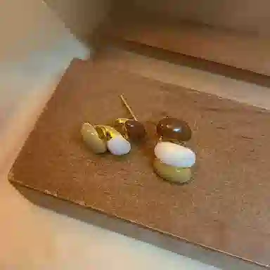 彤彤兔 复古港风小众设计撞色耳饰品轻奢高级感时尚 合金 耳钉 女款