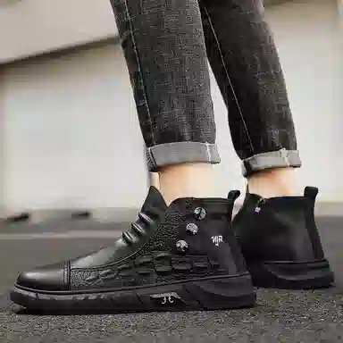 Nanjiren Croc-Texture Ankle Boots