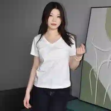 V T