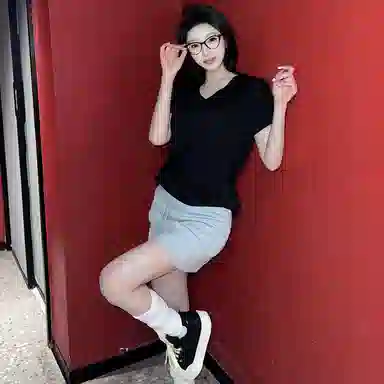 V T