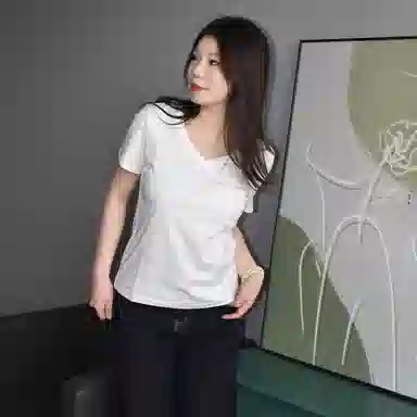 V T
