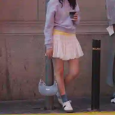 森马 洋气精致 合成革 新月包单肩包 女款 多色