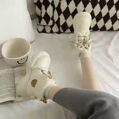 超纤皮 保暖耐磨减震增高防滑 时尚加绒厚底甜美可爱又百搭 短筒 雪地靴 女款