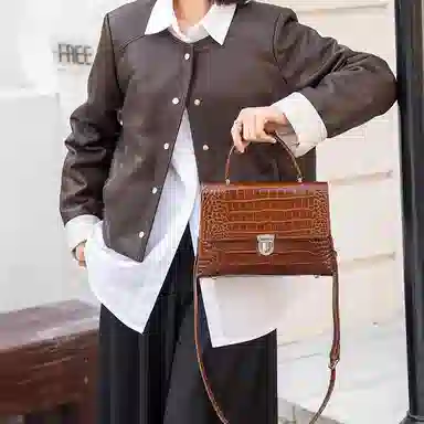 老人头 大气高级感鳄鱼纹小众设计感简约凯莉包 牛皮革 单肩斜挎手提包 常规 女款 黑色/红色/棕色