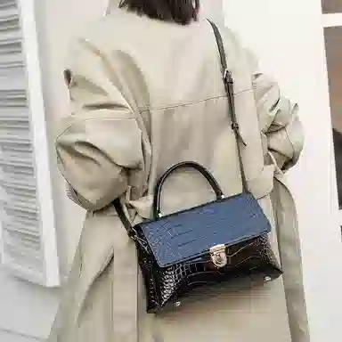 老人头 大气高级感鳄鱼纹小众设计感简约凯莉包 牛皮革 单肩斜挎手提包 常规 女款 黑色/红色/棕色