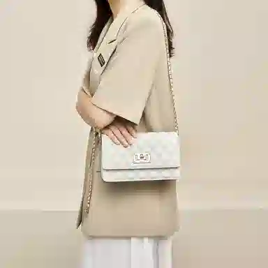 老人头 小香风高级感通勤百搭简约菱格链条 头层牛皮 斜挎包 女款 白色/黑色