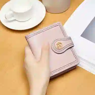 老人头 复古时尚精致多卡位折叠短款 合成革 钱包 女款 黑色/红色