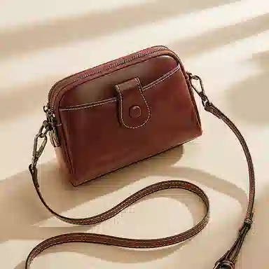 老人头 时尚简约百搭 头层牛皮 单肩斜挎包 常规 女款 黑色/白色