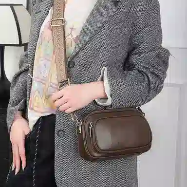 老人头 休闲简约轻便气质纯色相机包 头层牛皮 斜挎包 女款 黑色/咖色/红色/棕色