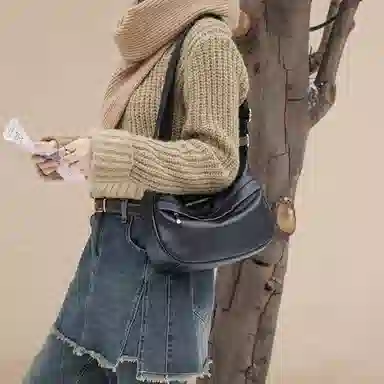 老人头 时尚感气质通勤简约百搭 头层牛皮 单肩斜挎包 女款 黑色