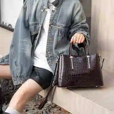 老人头 经典设计时尚百搭潮流高级感鳄鱼纹气质手提单肩包 头层牛皮 斜挎包 常规 女款 黑色/咖啡色/棕色