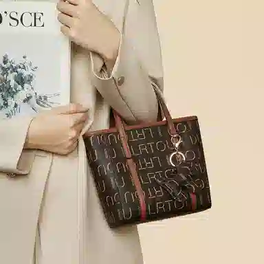 老人头 休闲百搭印花时尚潮流气质简约轻便斜挎包 合成革 菜篮子单肩手提包 女款 棕色