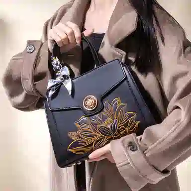 老人头 新中式刺绣国风时尚百搭妈妈包 合成革 托特包单肩斜挎手提包 女款 多色