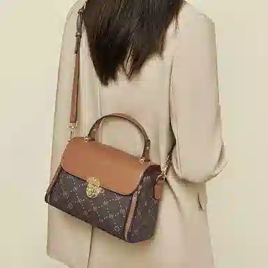 老人头 时尚高级感小众设计时髦优雅气质通勤 合成革 单肩斜挎手提包 女款 咖啡色/米白色