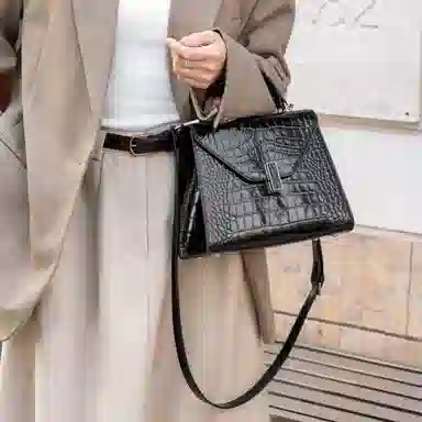 老人头 时尚气质百搭通勤鳄鱼纹 头层牛皮 斜挎手提包 女款 多色