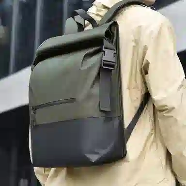 老人头 纯色设计时尚大气高颜值大容量 合成革 双肩包 常规 男款 多色