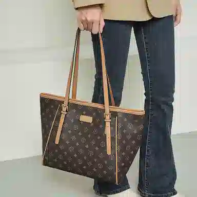 Laorentou Tote Bag