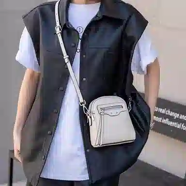 老人头 小众复古通勤简约时尚百搭 牛皮革 单肩斜挎包 女款 米白色/黑色/灰色