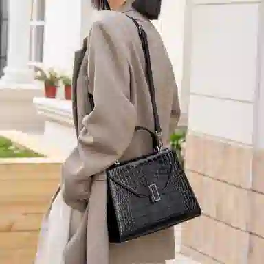 老人头 时尚气质百搭通勤鳄鱼纹 头层牛皮 斜挎手提包 女款 多色