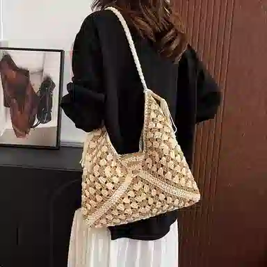 老人头 轻便出行小众百搭通勤托特腋下包 织物 单肩包 女款 米色/黑白色