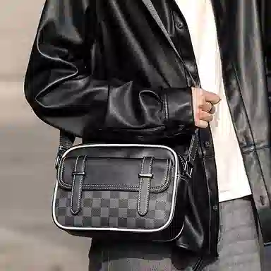 老人头 复古潮流时尚 合成革 单肩斜挎包 男款 黑色格子