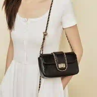 老人头 经典时尚通勤简约高级感休闲百搭链条包  合成革 斜挎包 常规 女款 黑色/白色