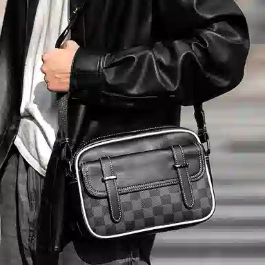 老人头 复古潮流时尚 合成革 单肩斜挎包 男款 黑色格子