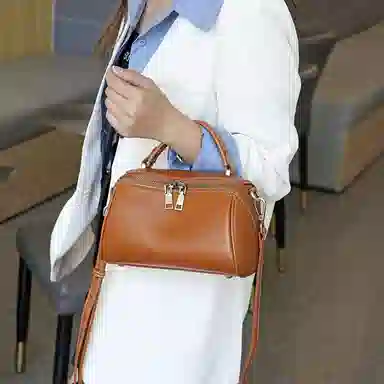 老人头 简约通勤百搭小众设计高级质感 牛皮 单肩斜挎手提包 女款 多色