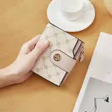 老人头 满印小众设计高级质感通勤优雅老花短款多功能多卡位票夹卡包 合成革 钱包 女款 咖色